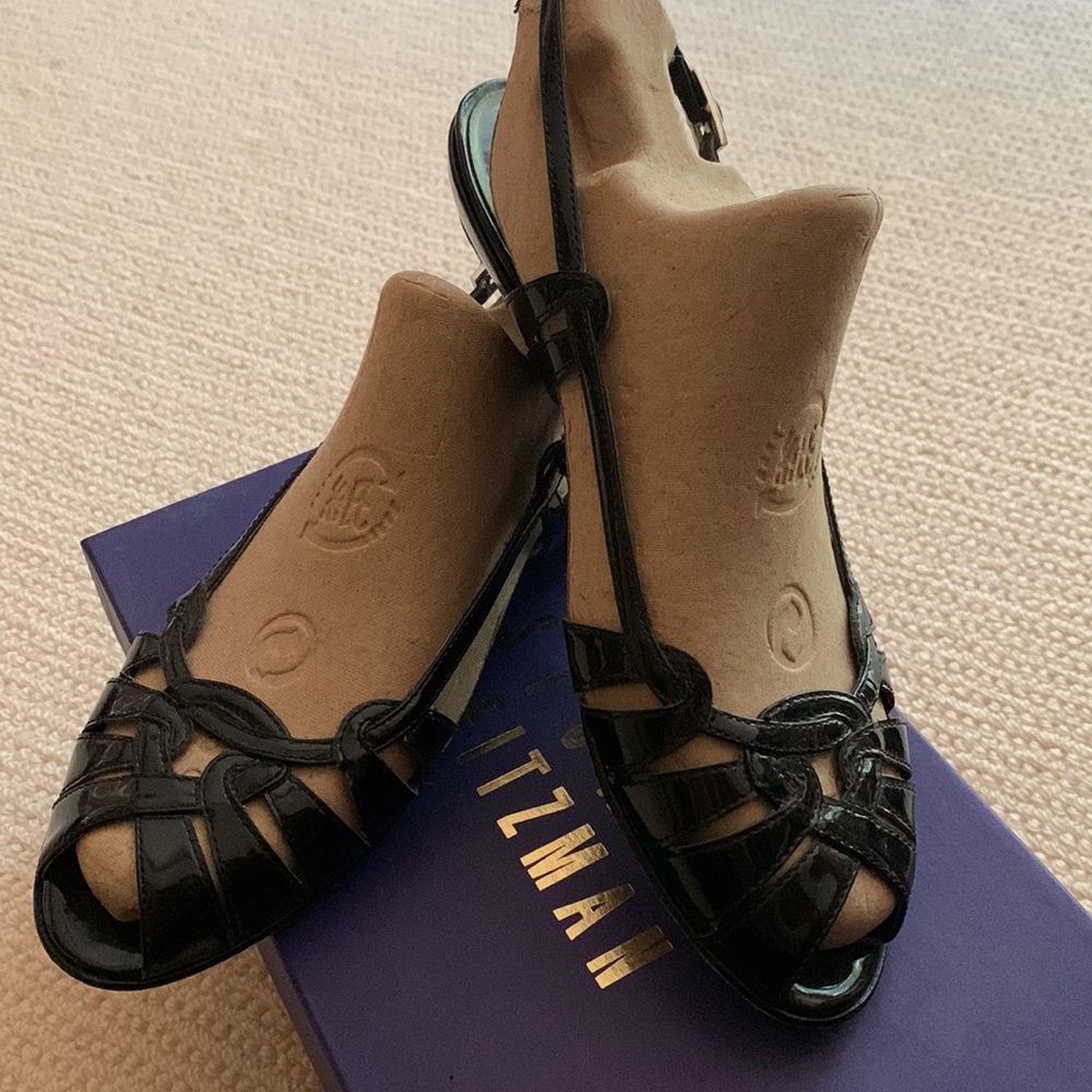 Very gently worn Stuart Weitzman sling sandals
